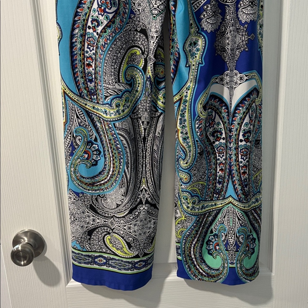 Patterned pants - Picture 6 of 6